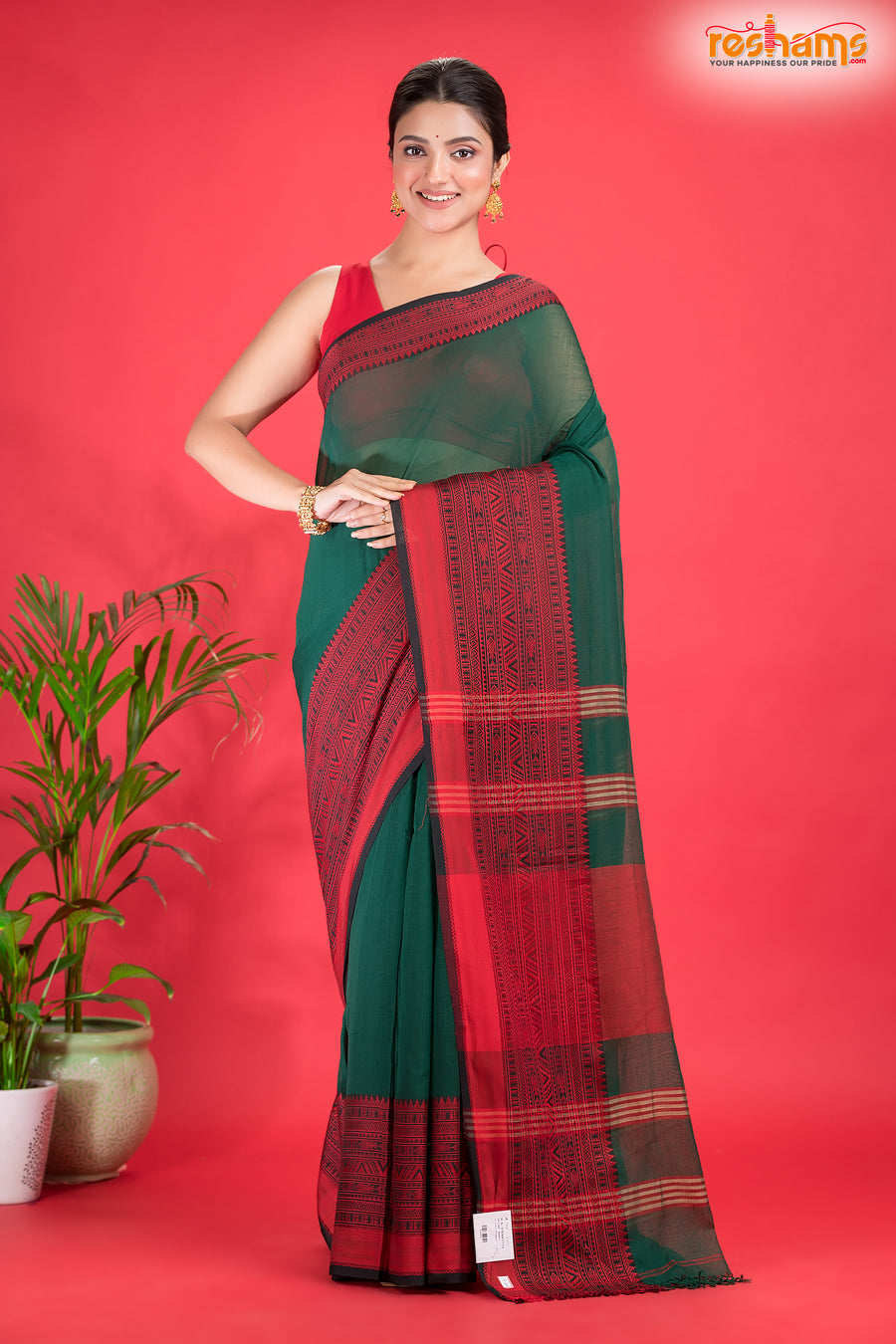 Pondicherry Cotton, Handloom Saree with Traditional Design in Green Red