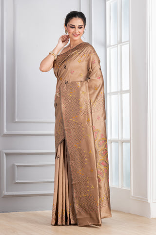 Hand Embroidery Stitche Gold saree festive