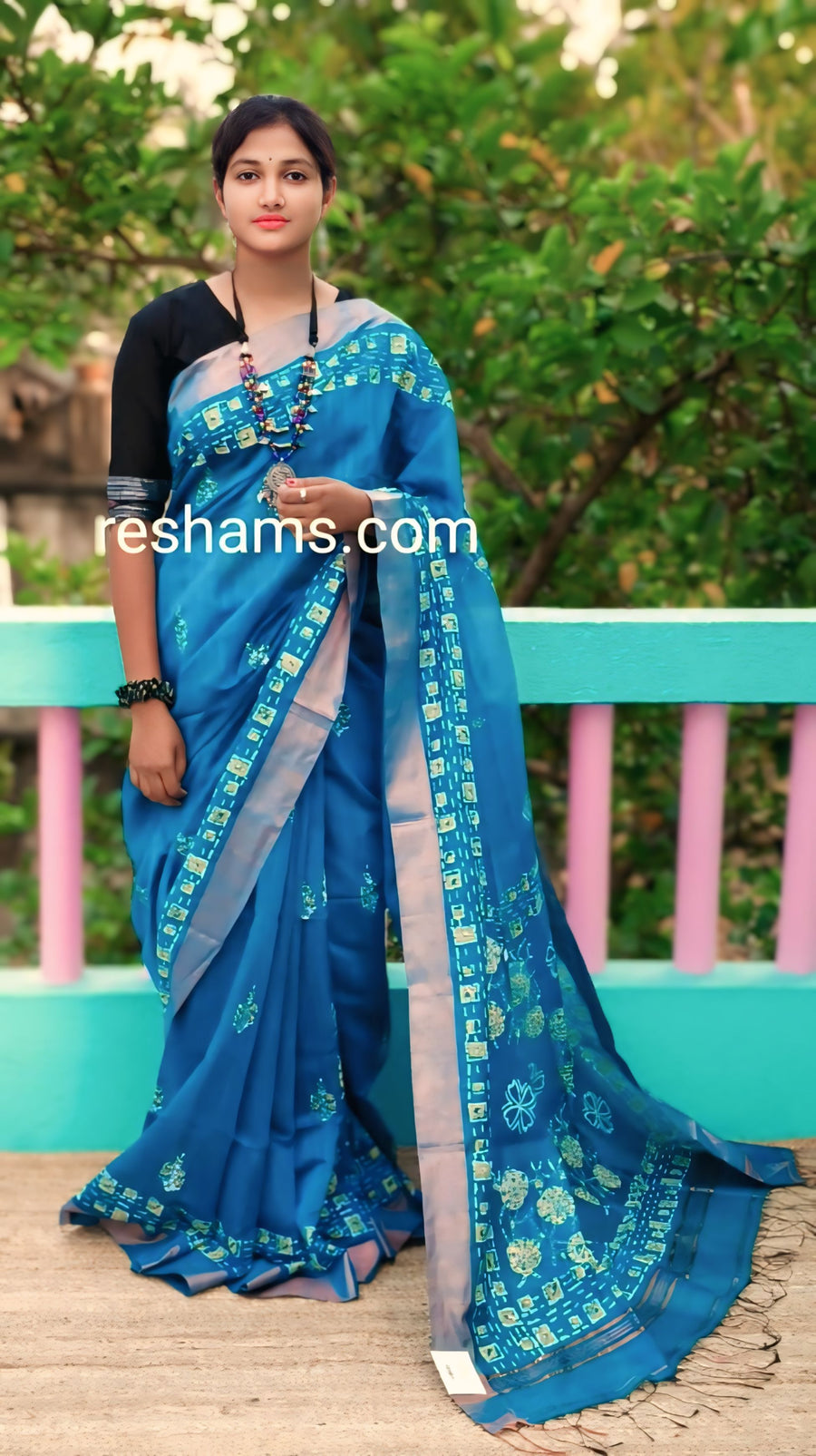 Linen Cotton Hand Paint Saree – Dark Blue Body with Golden Zari Border