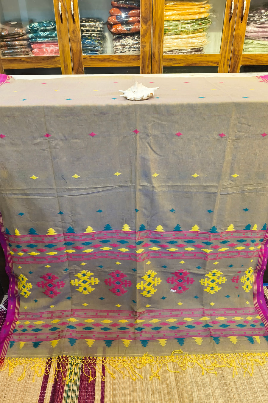 Handloom Cotton Dark Grey With Jamdani Work Saree